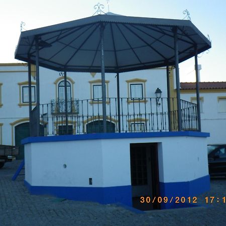 Casa D'Alegrete Bed & Breakfast ภายนอก รูปภาพ
